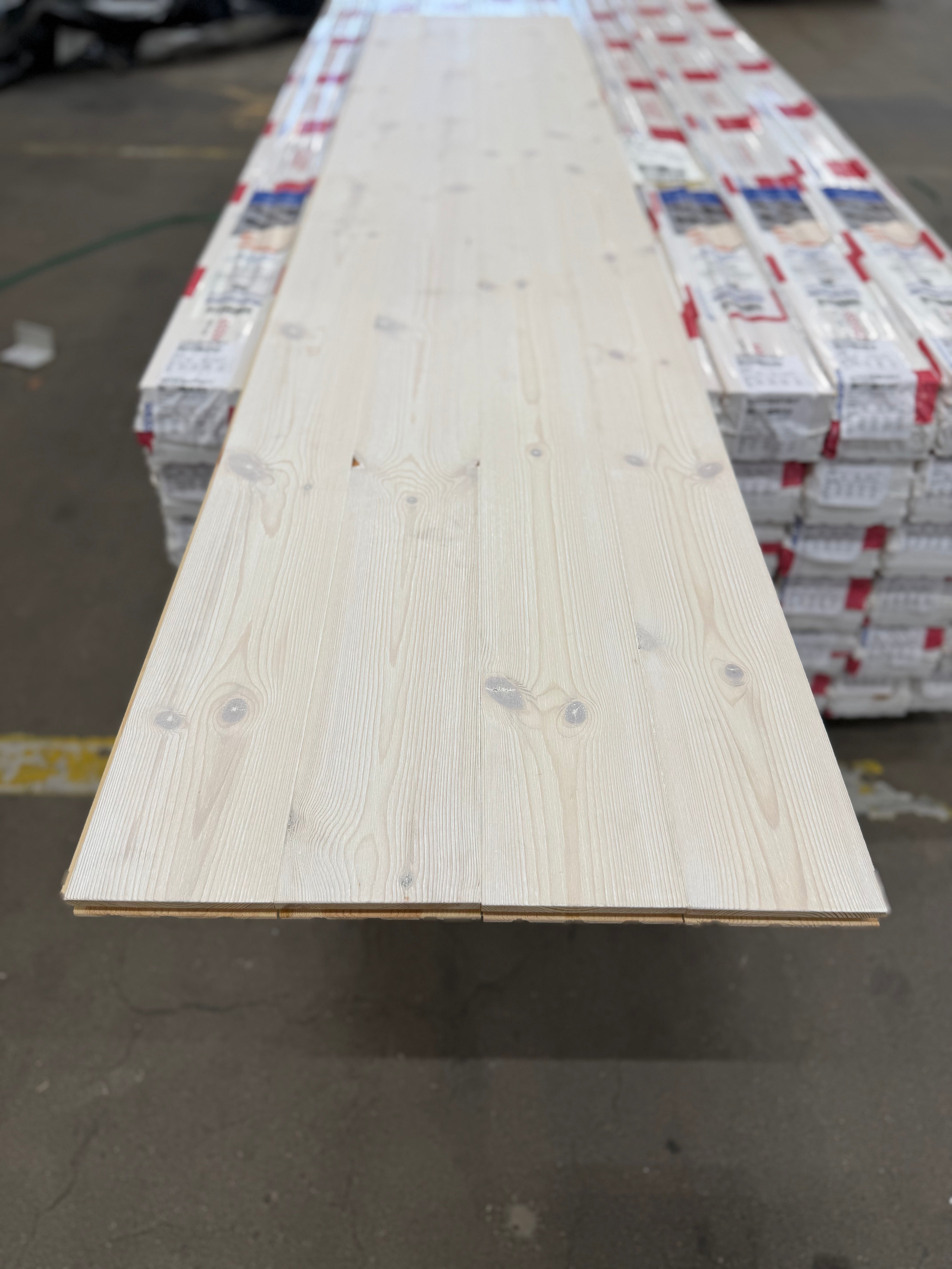 Moelven Furu Golv Snö 20x117mm - Per Bunt (4st 2,20m)