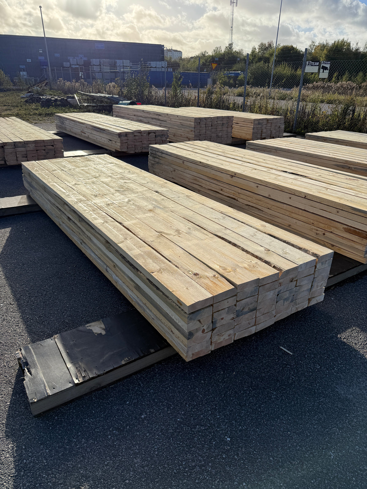 Paket Ohyvlade Reglar 47x150mm (3,00–3,60m) 42st