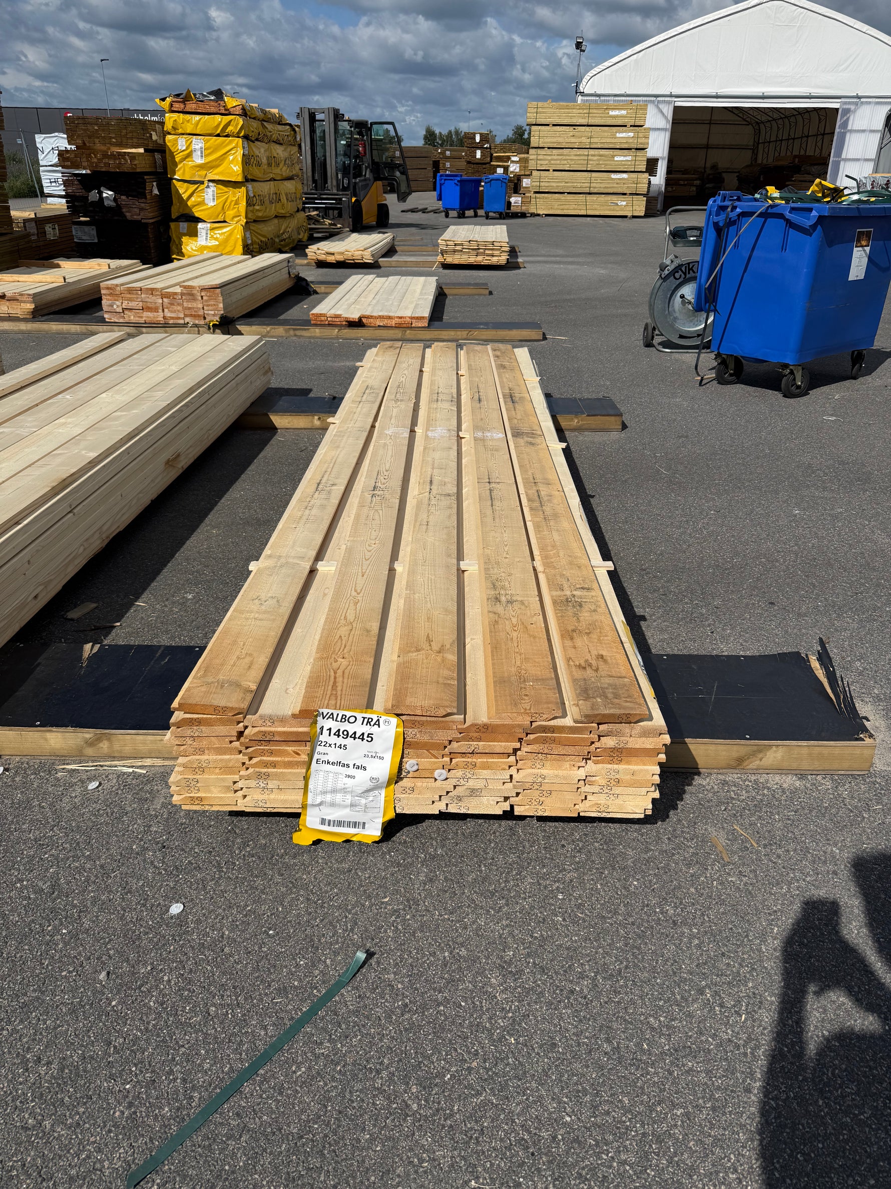 Paket Ytterpanel Enkelfas Fals 22x145mm 3.90m 75st