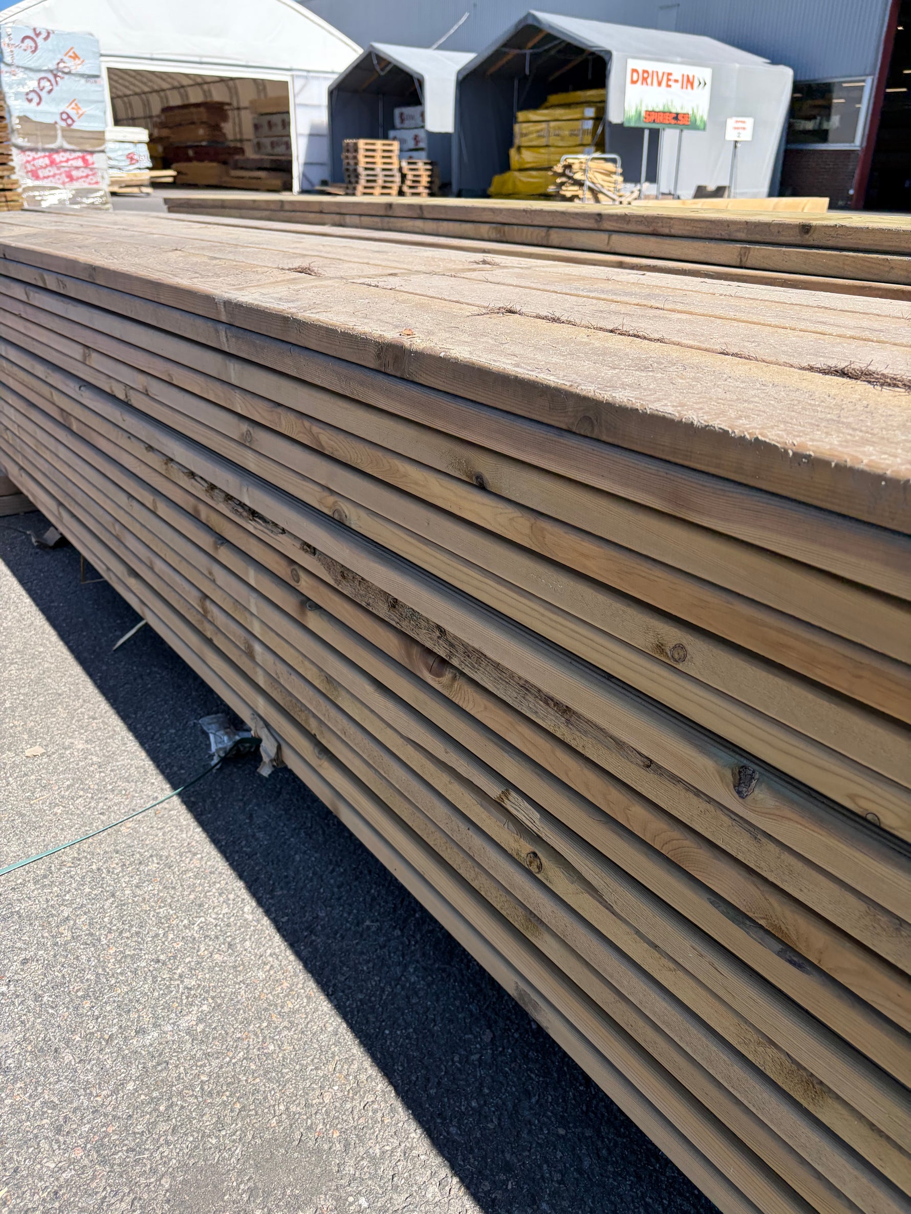 Paket Tryckimpregnerad Rillad Trall 28x120mm, 144st 5,10m