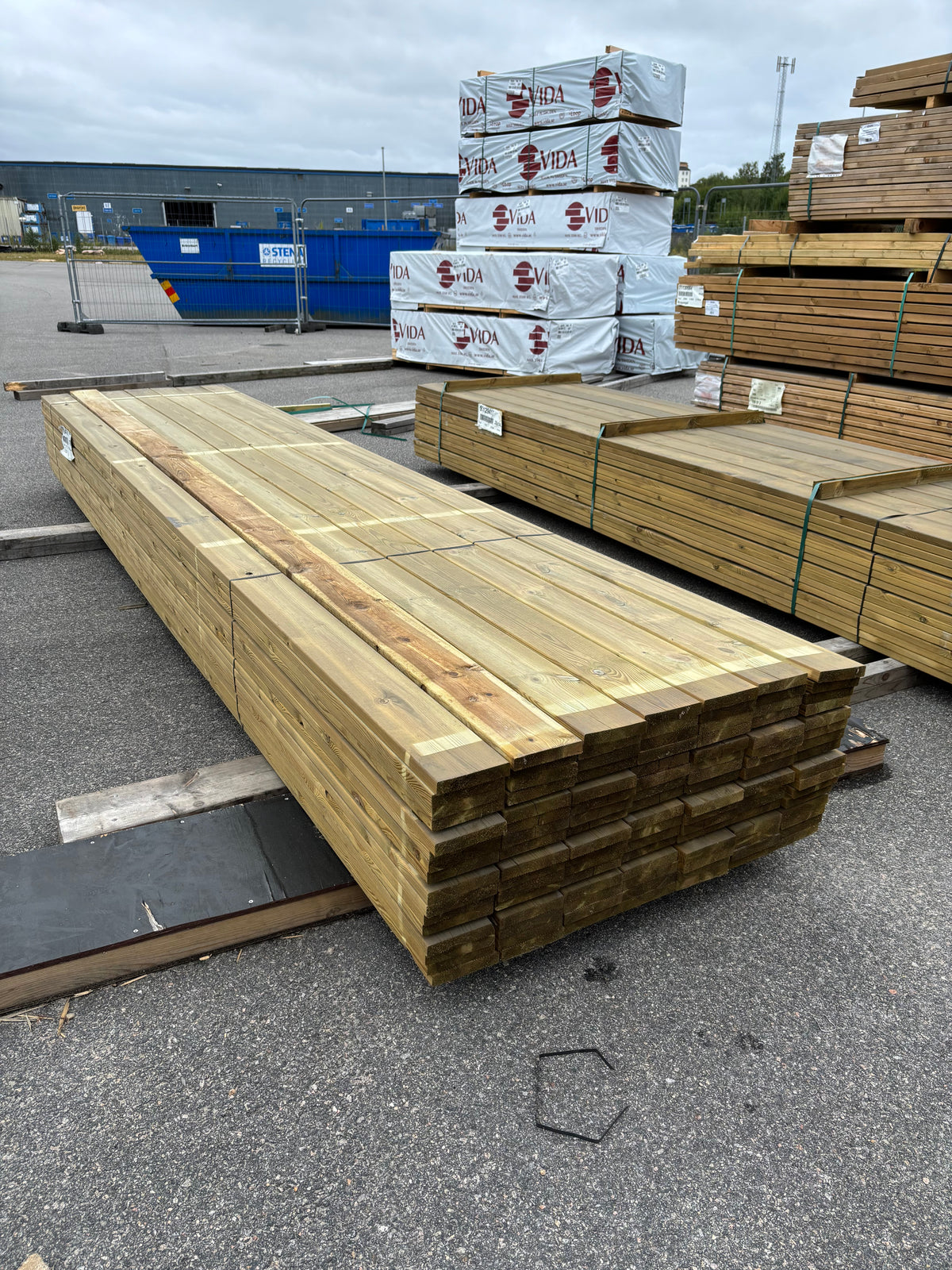 Paket Tryckimpregnerad Rillad Trall 28x145mm – 112st, 4,80m