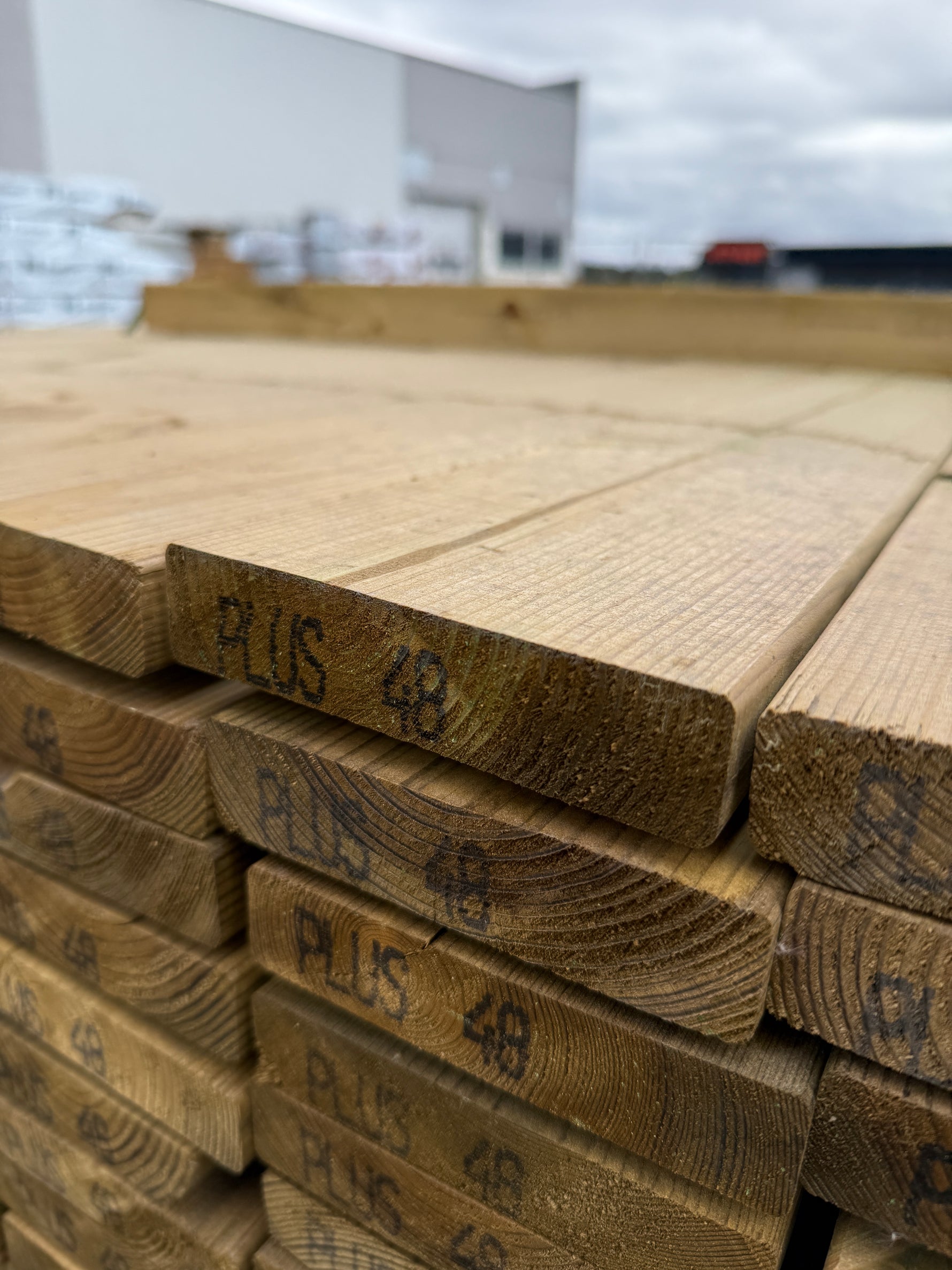Paket Tryckimpregnerad Trall 28×120mm, 153st 4,80m (G4-2)