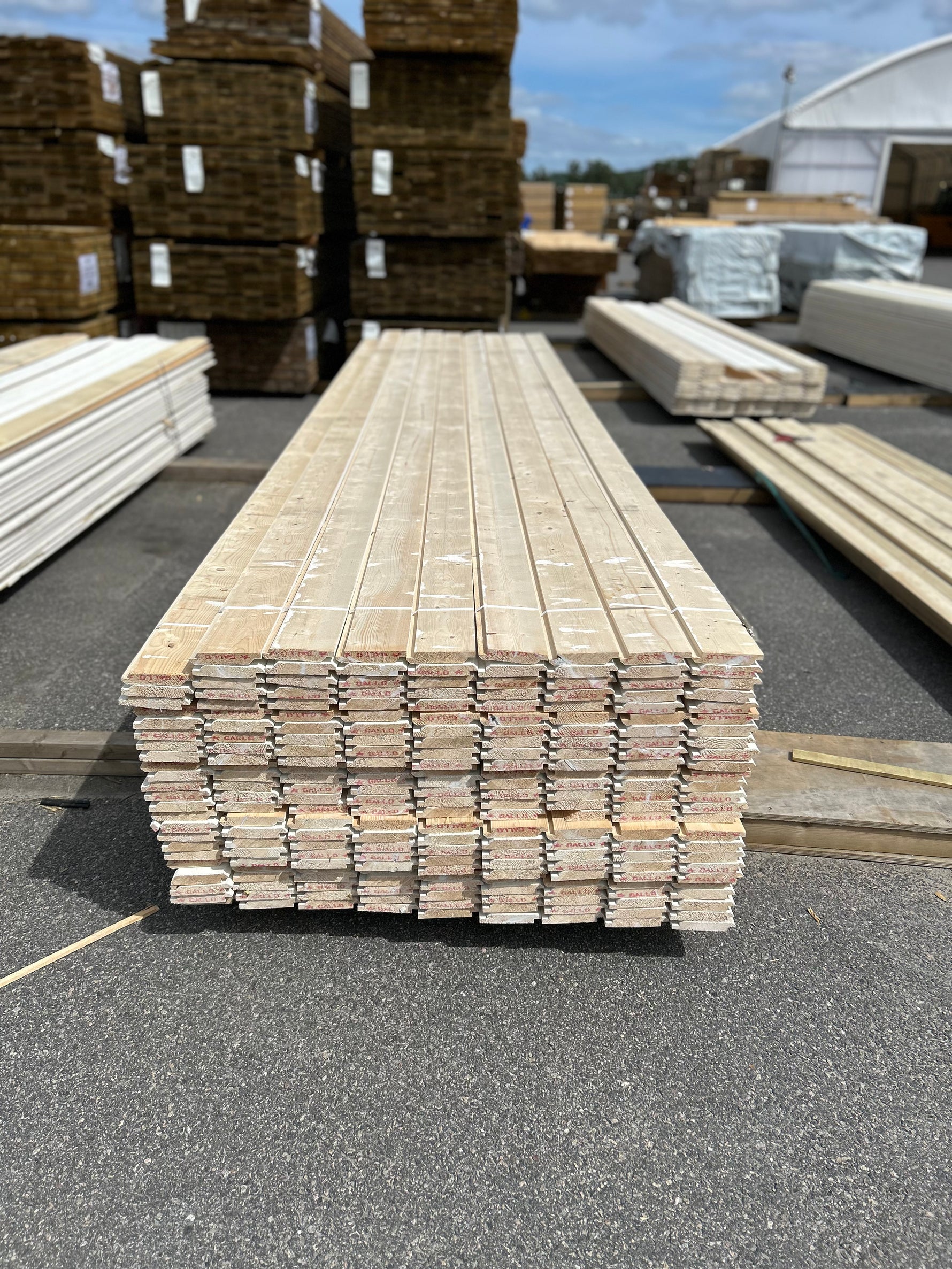 Paket Dubbelfas Halvspont 22x120mm 4,50m 222st Grundmålad
