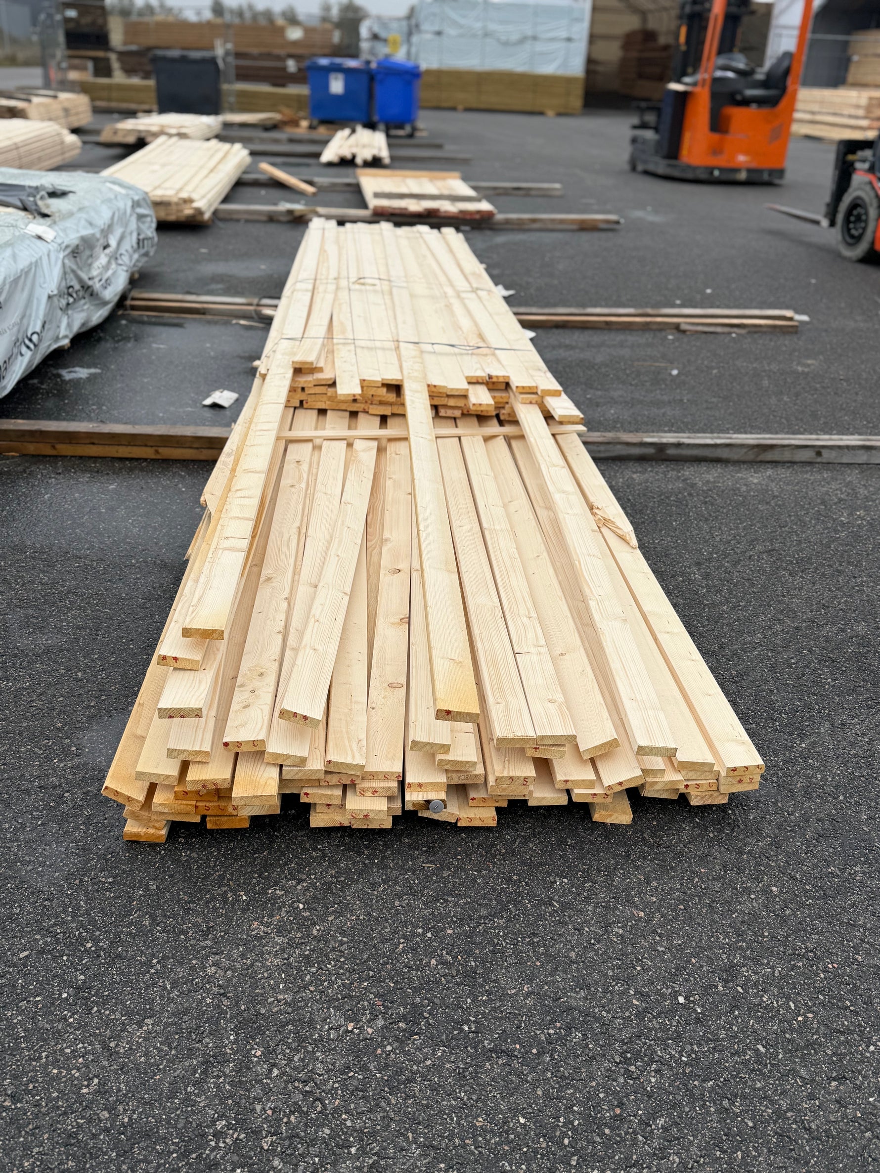 Paket Läkt 22x70 131st 3,6-5,4m (B-Sortering) - Spirec