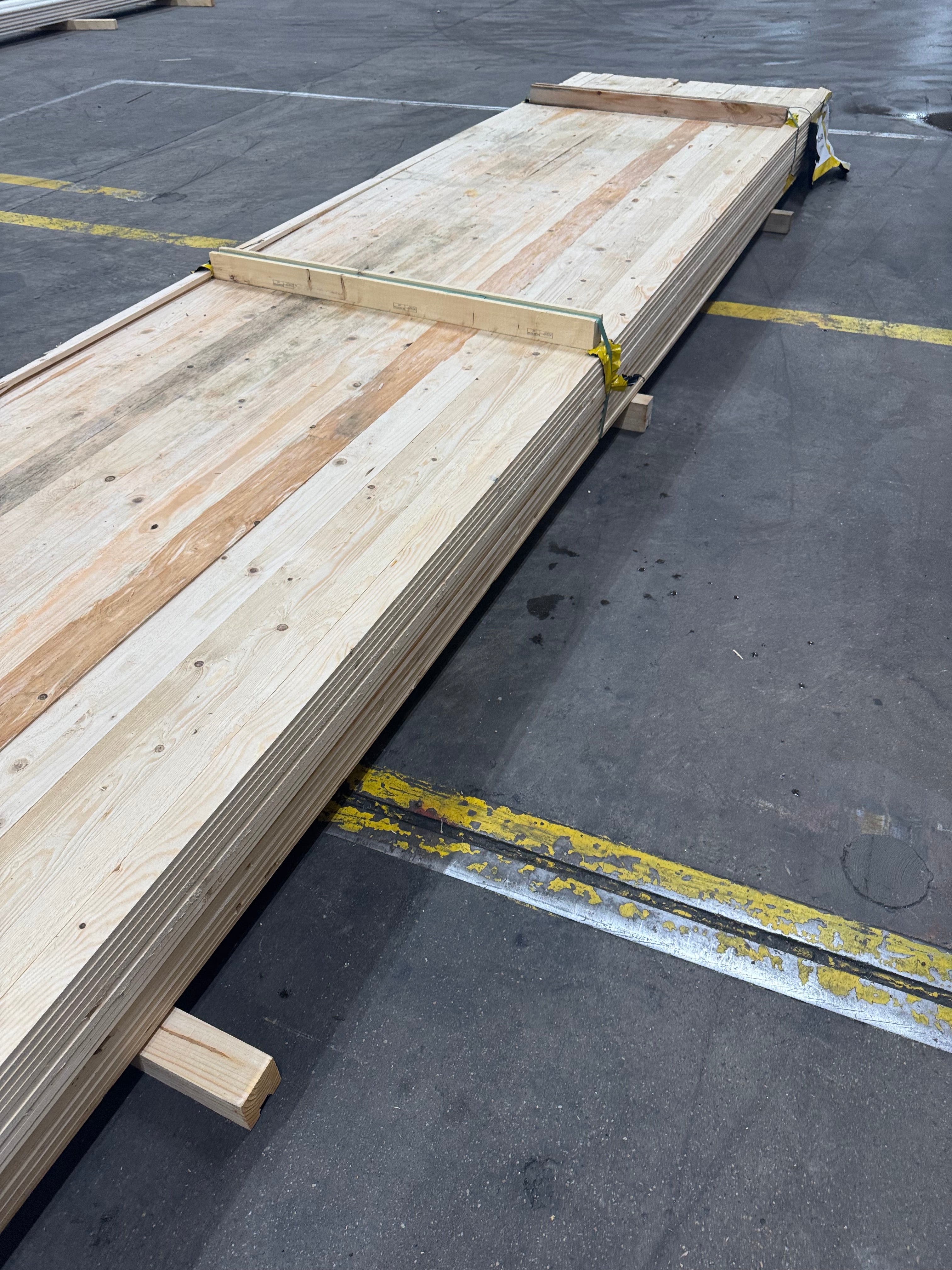 Paket Läkt 12x48mm – 440 st (4,80 m, Obehandlad Gran, Vattenskadad/Utsorterad)