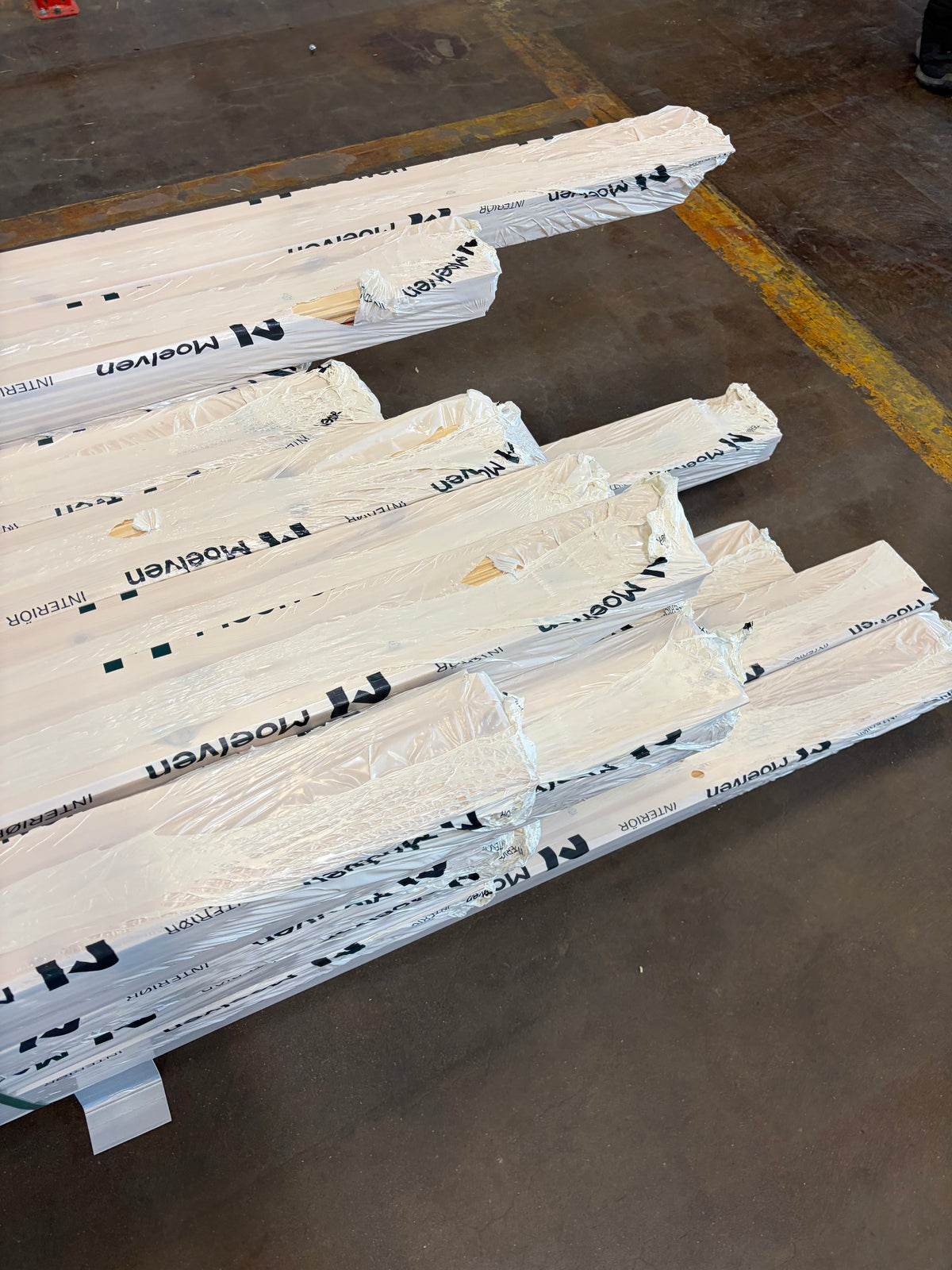 Paket Massivt furugolv 20×135/142 mm – Obehandlat Robust, ca 67 m²