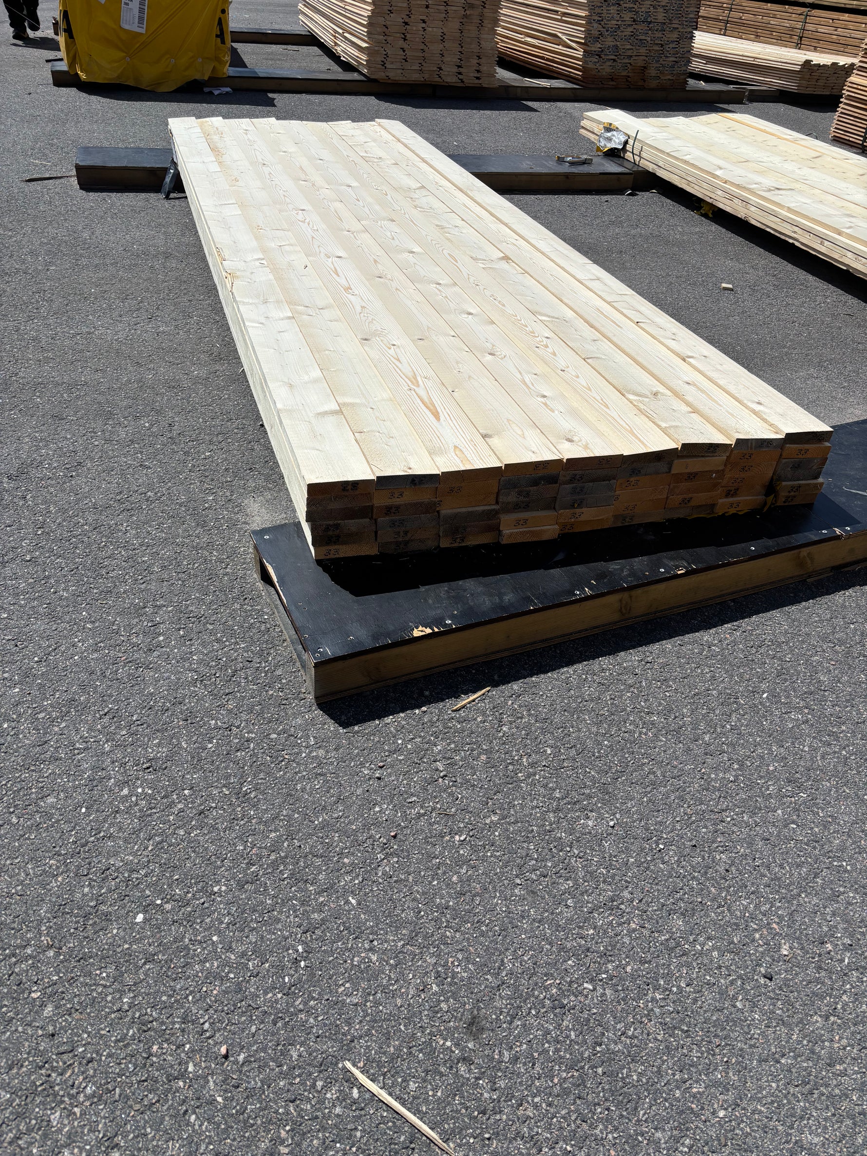 Paket Finsågade Brädor 28x120mm, 54st 3,30m