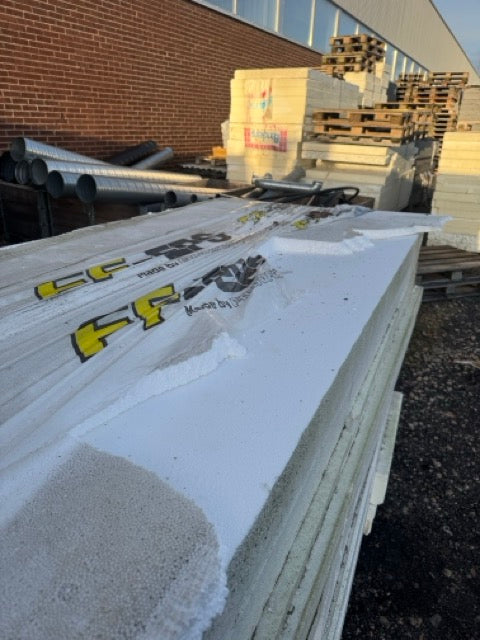 Parti Cellplast – Snedskurna skivor (2 pall + extra skivor)