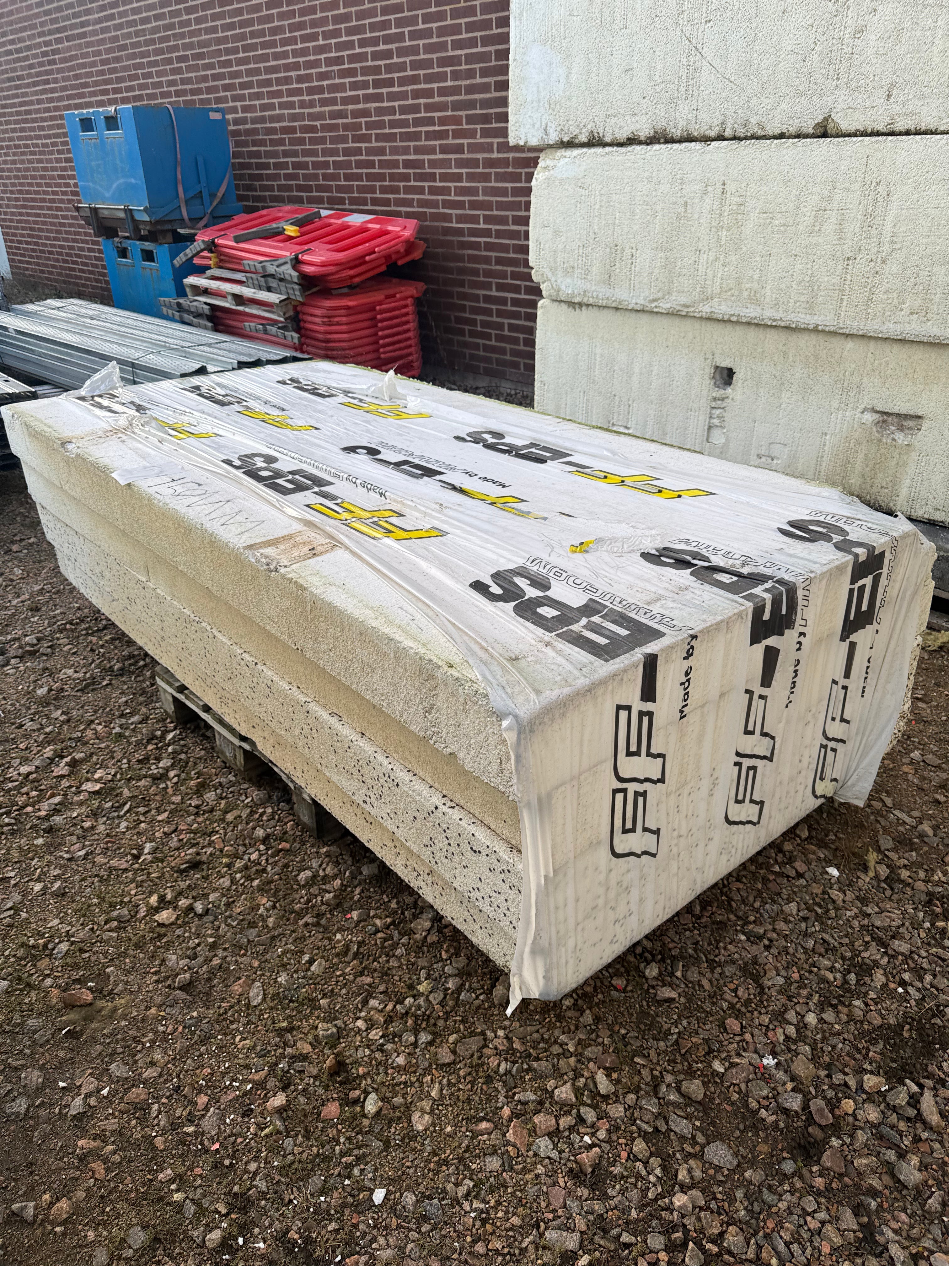 Pall Cellplastskivor – 2400×1200×150 mm (4 st)