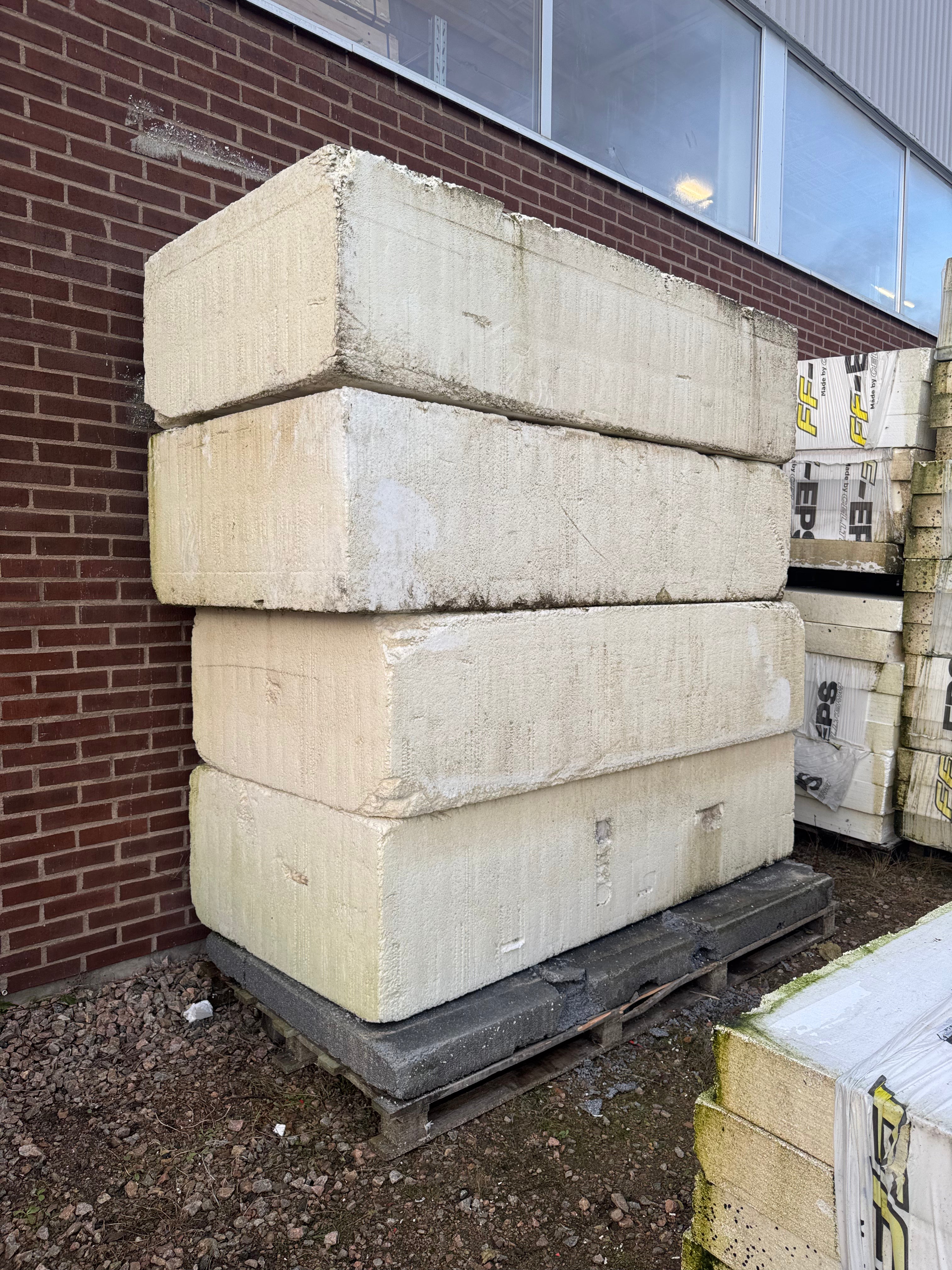 Pall Cellplastskivor – 2400×1200×600 mm (4 st + 1 extra i annat mått)