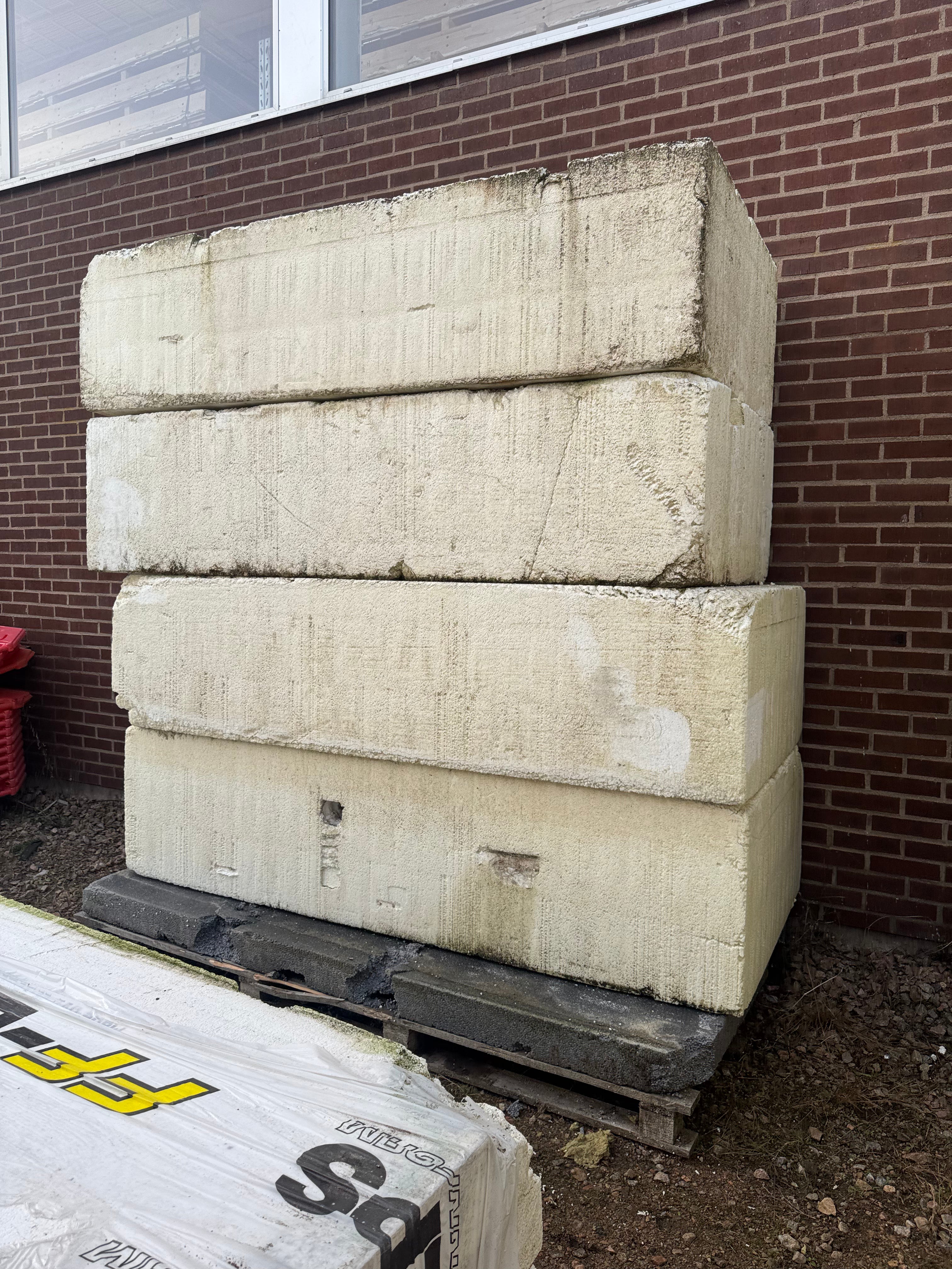 Pall Cellplastskivor – 2400×1200×600 mm (4 st + 1 extra i annat mått)