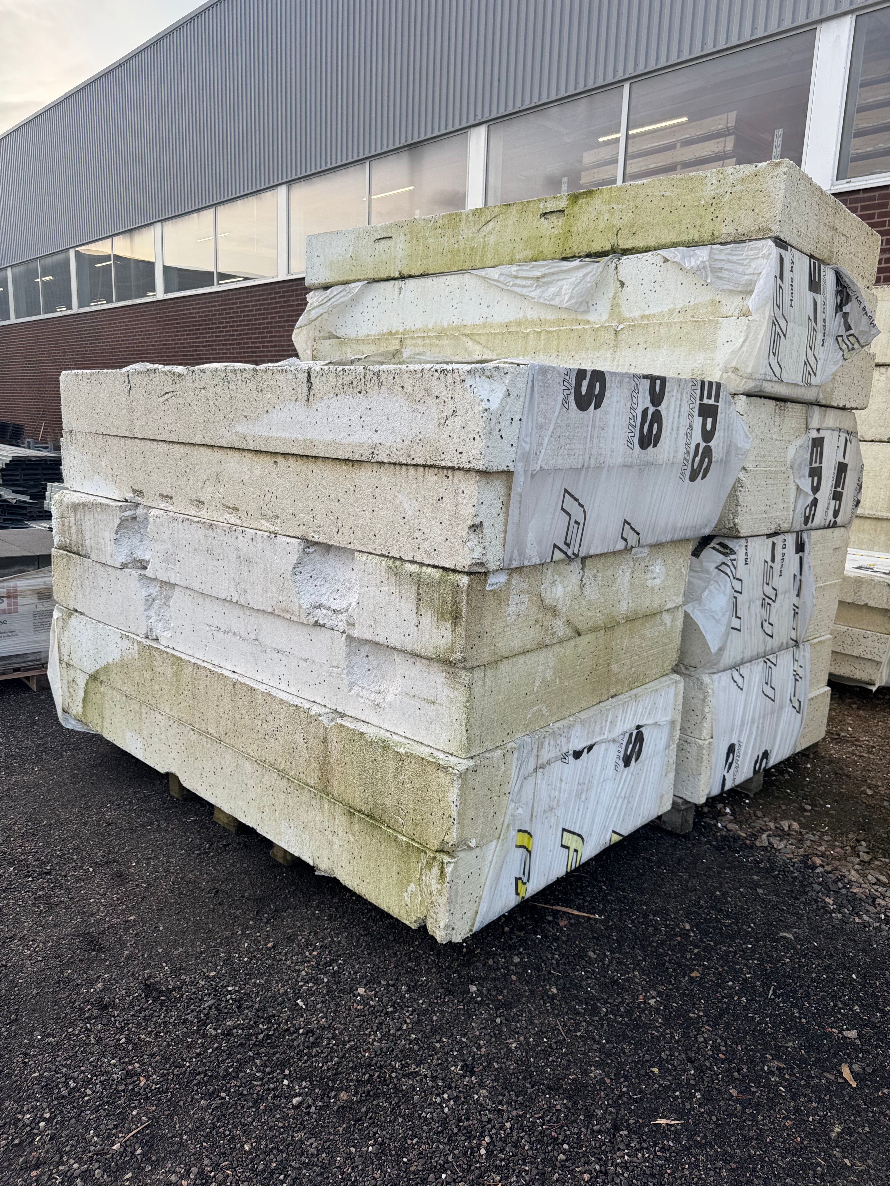 Pall EPS Cellplast – 2400×1200×250 mm (15 st)