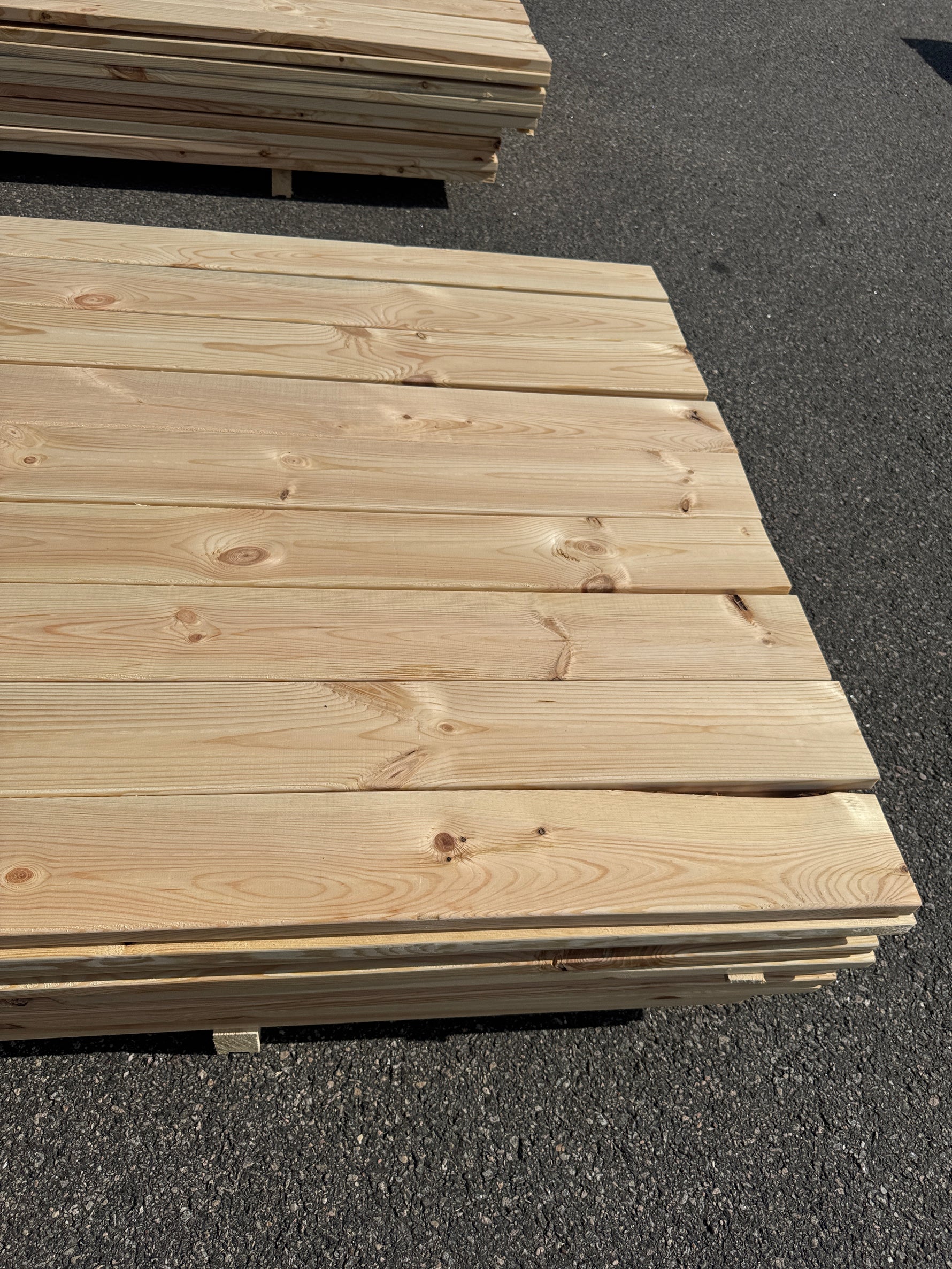 Paket Hyvlad 28x120 – 90st – 4.20 m – ANDRASORTERING