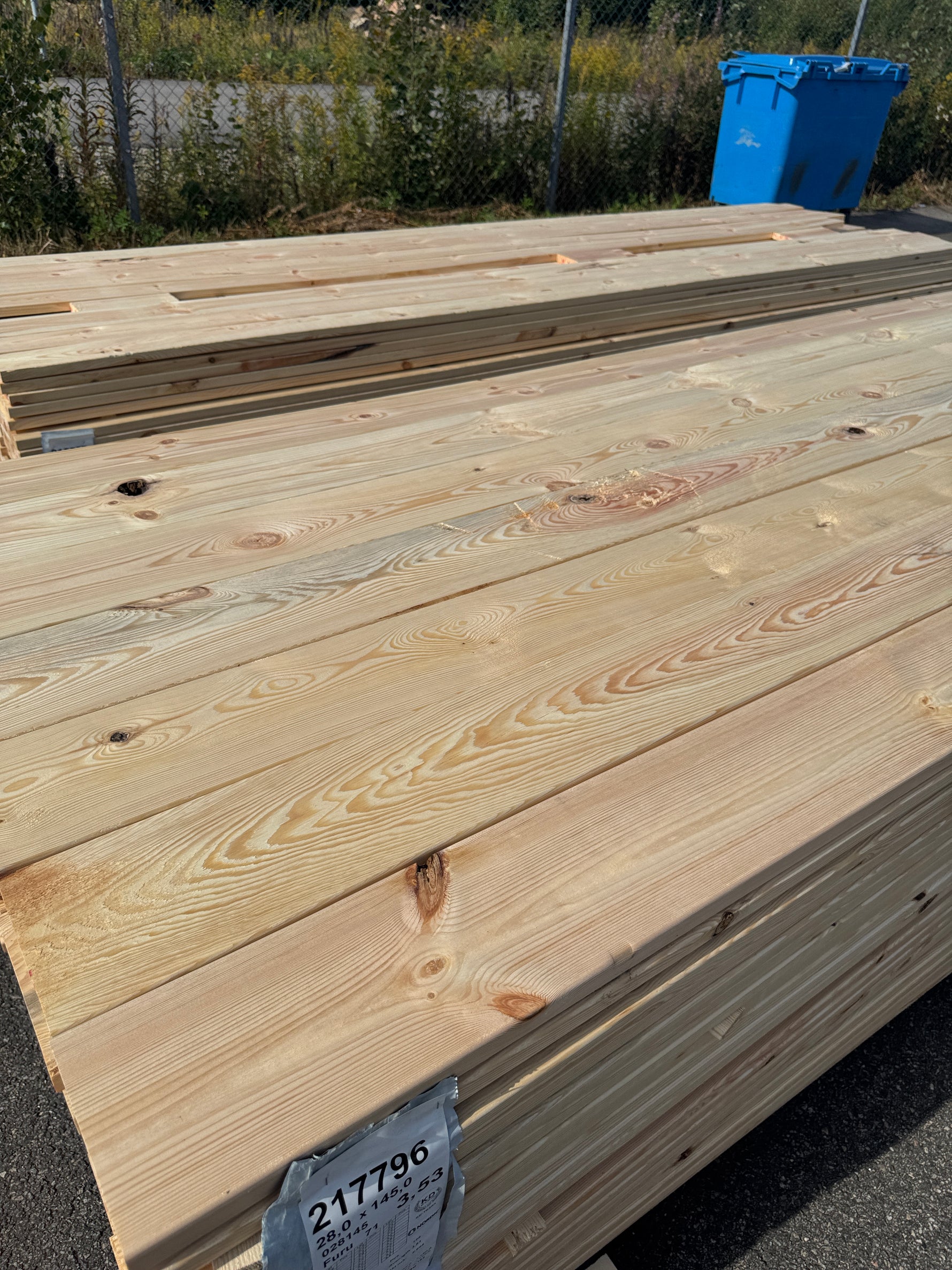Paket Hyvlad 28x145 – 188st – 3.30–3.60 m – ANDRASORTERING