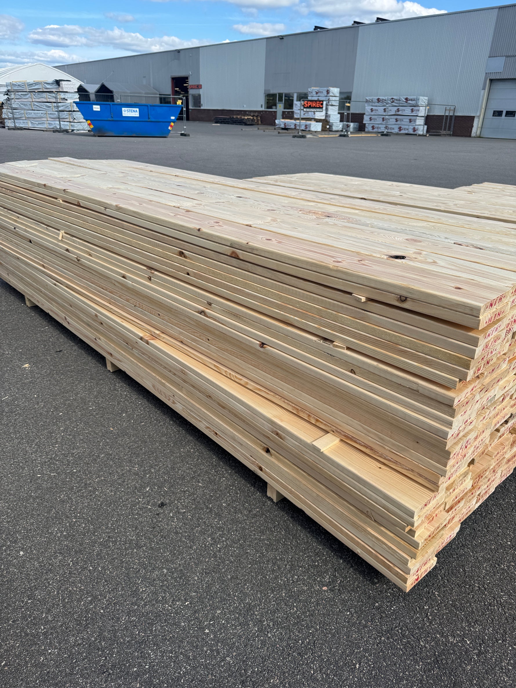 Paket Hyvlad 28x145 – 188st – 3.30–3.60 m – ANDRASORTERING