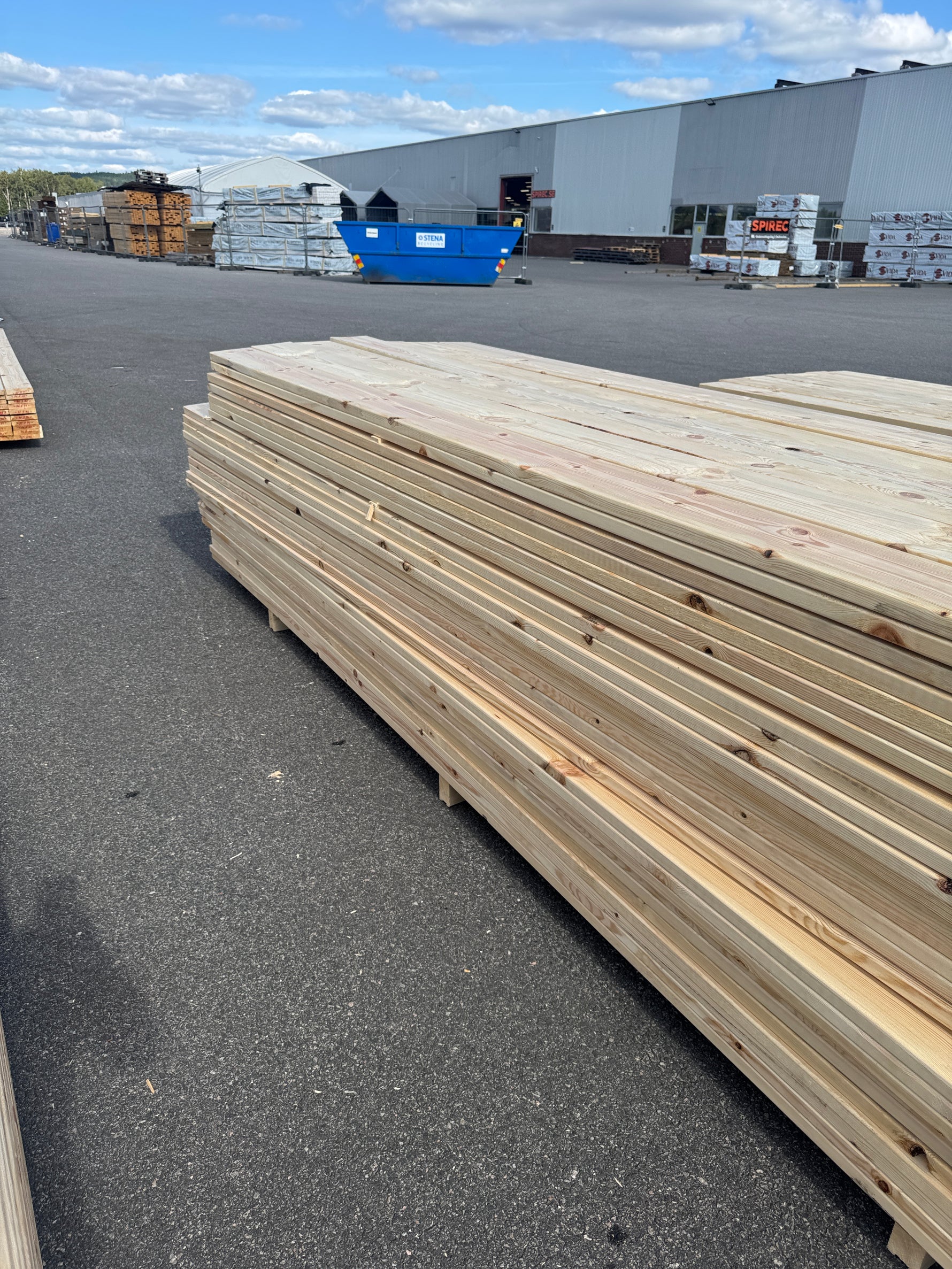 Paket Hyvlad 28x145 – 188st – 3.30–3.60 m – ANDRASORTERING
