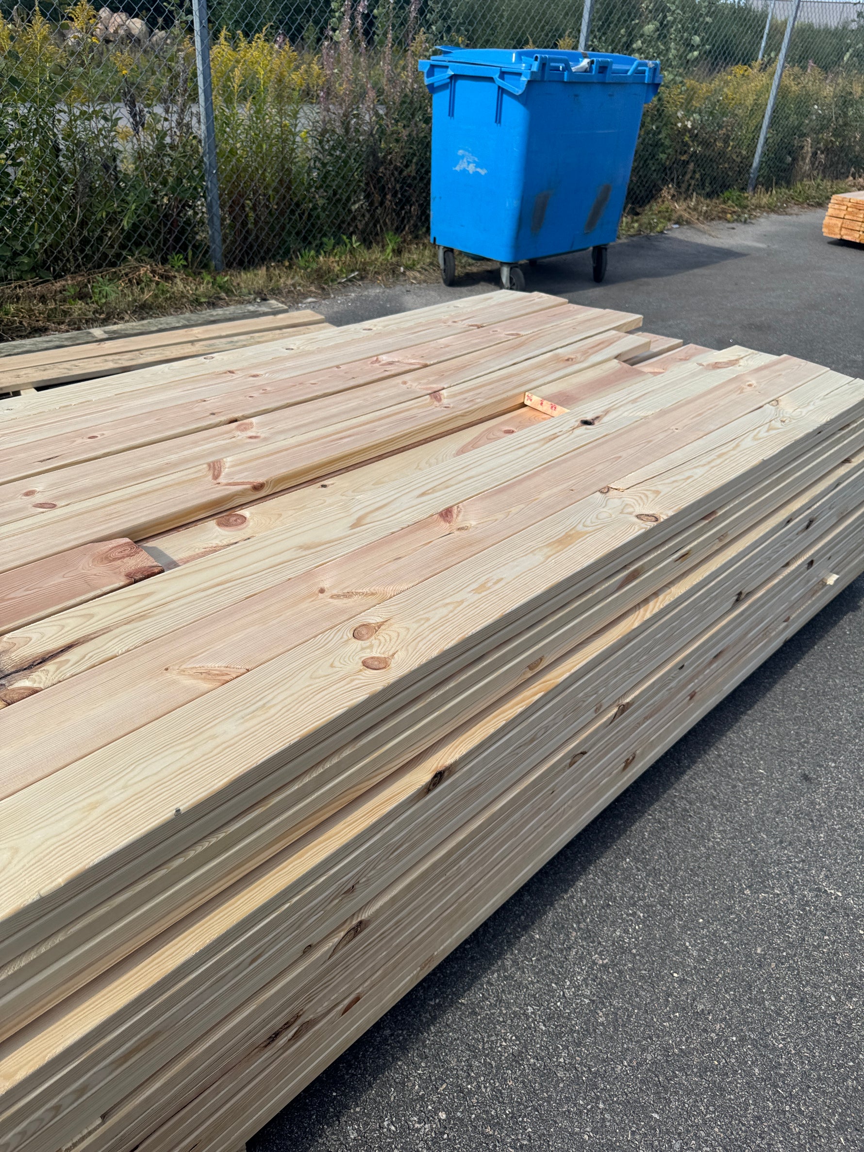 Paket Hyvlad 28x120 – 179st – 3.60–4.20 m – ANDRASORTERING