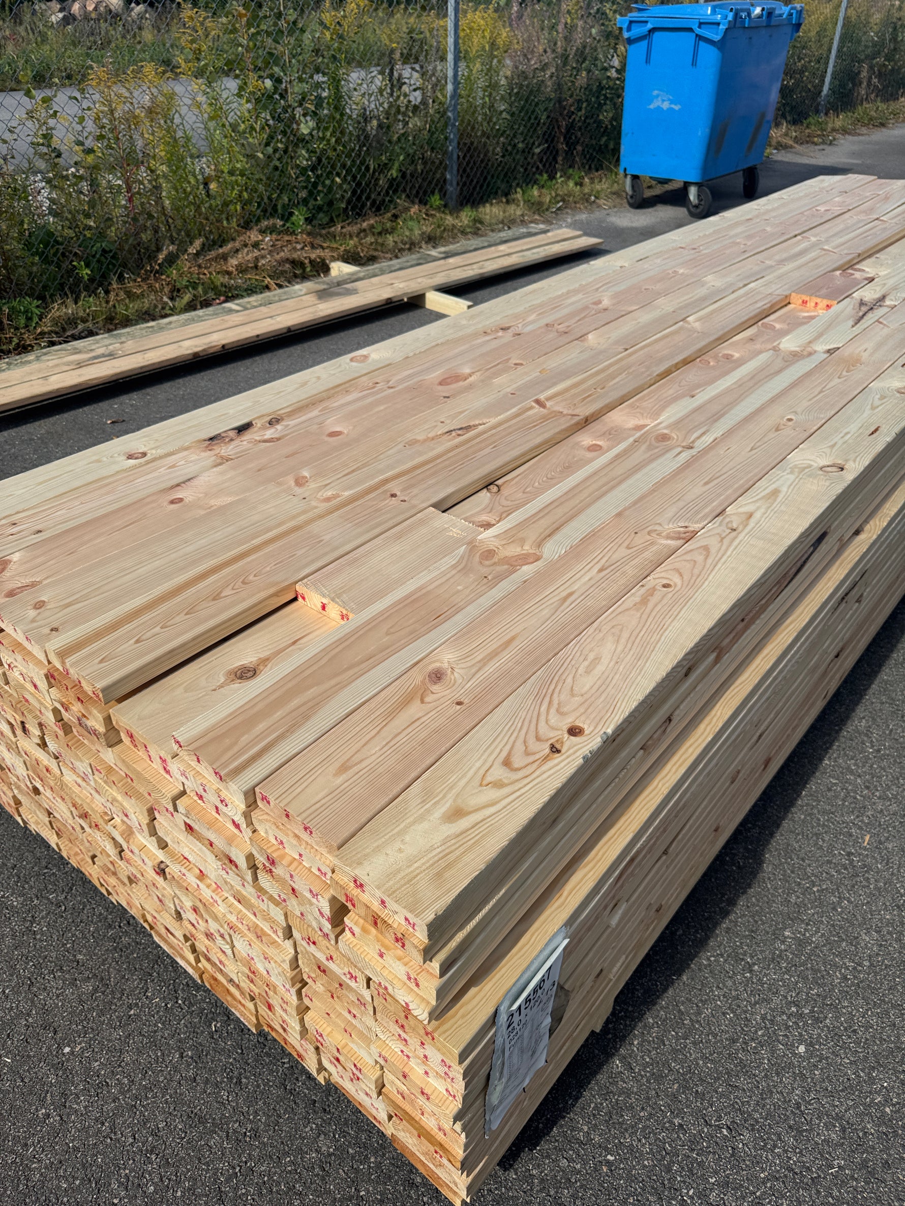Paket Hyvlad 28x120 – 179st – 3.60–4.20 m – ANDRASORTERING