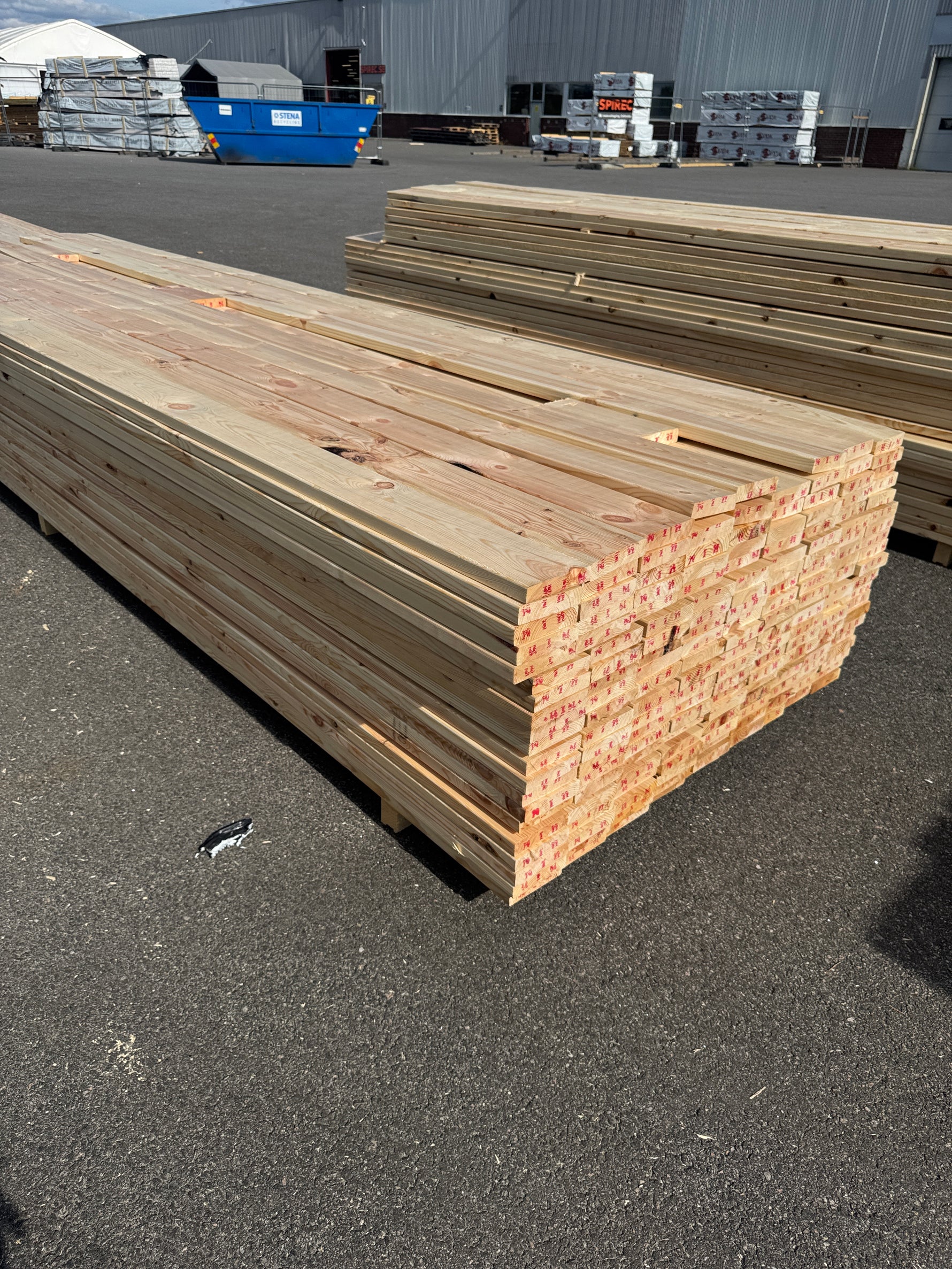 Paket Hyvlad 28x120 – 179st – 3.60–4.20 m – ANDRASORTERING
