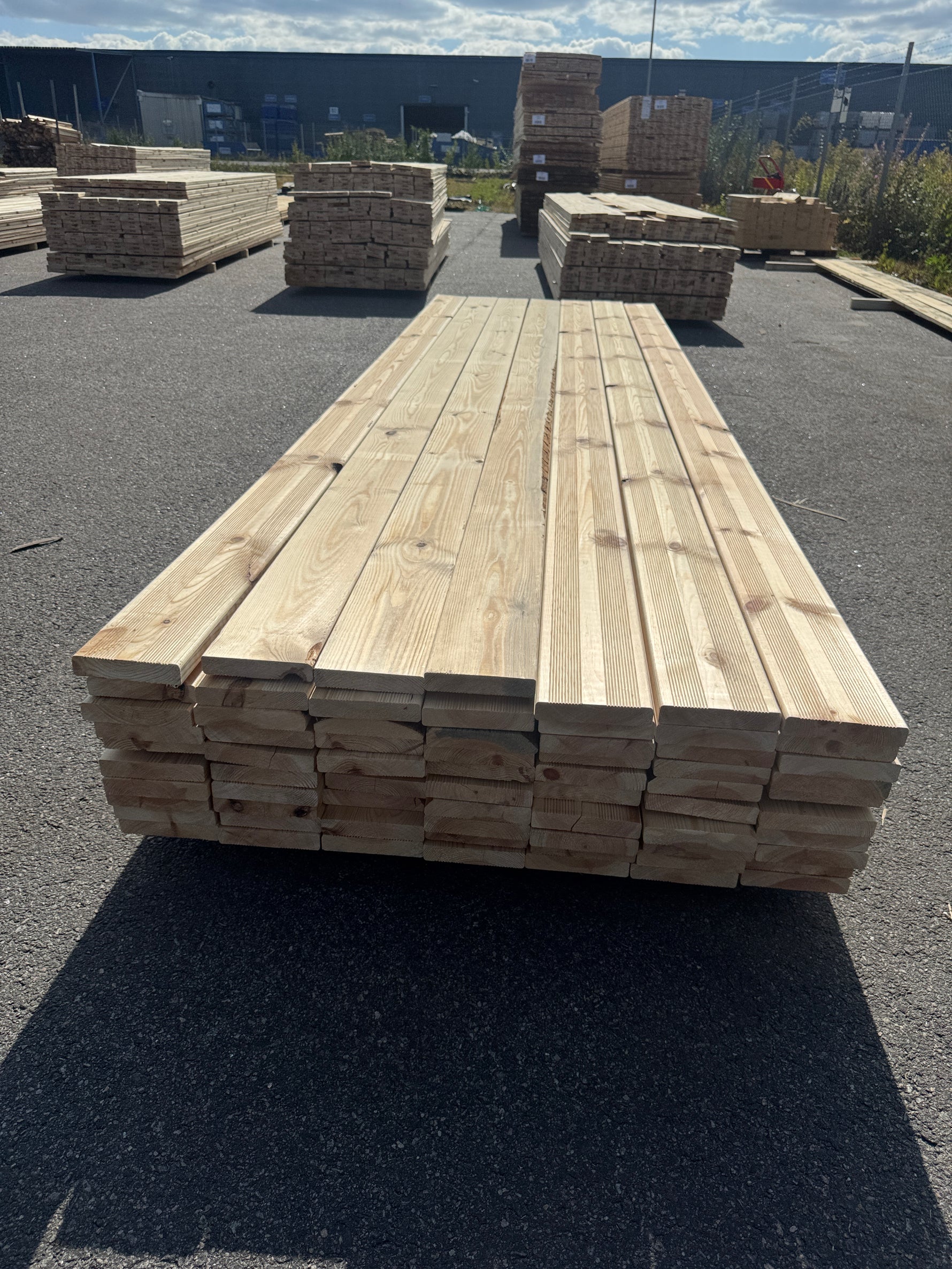 Paket Rillad 28x145 – 70st – 3.60 m – ANDRASORTERING