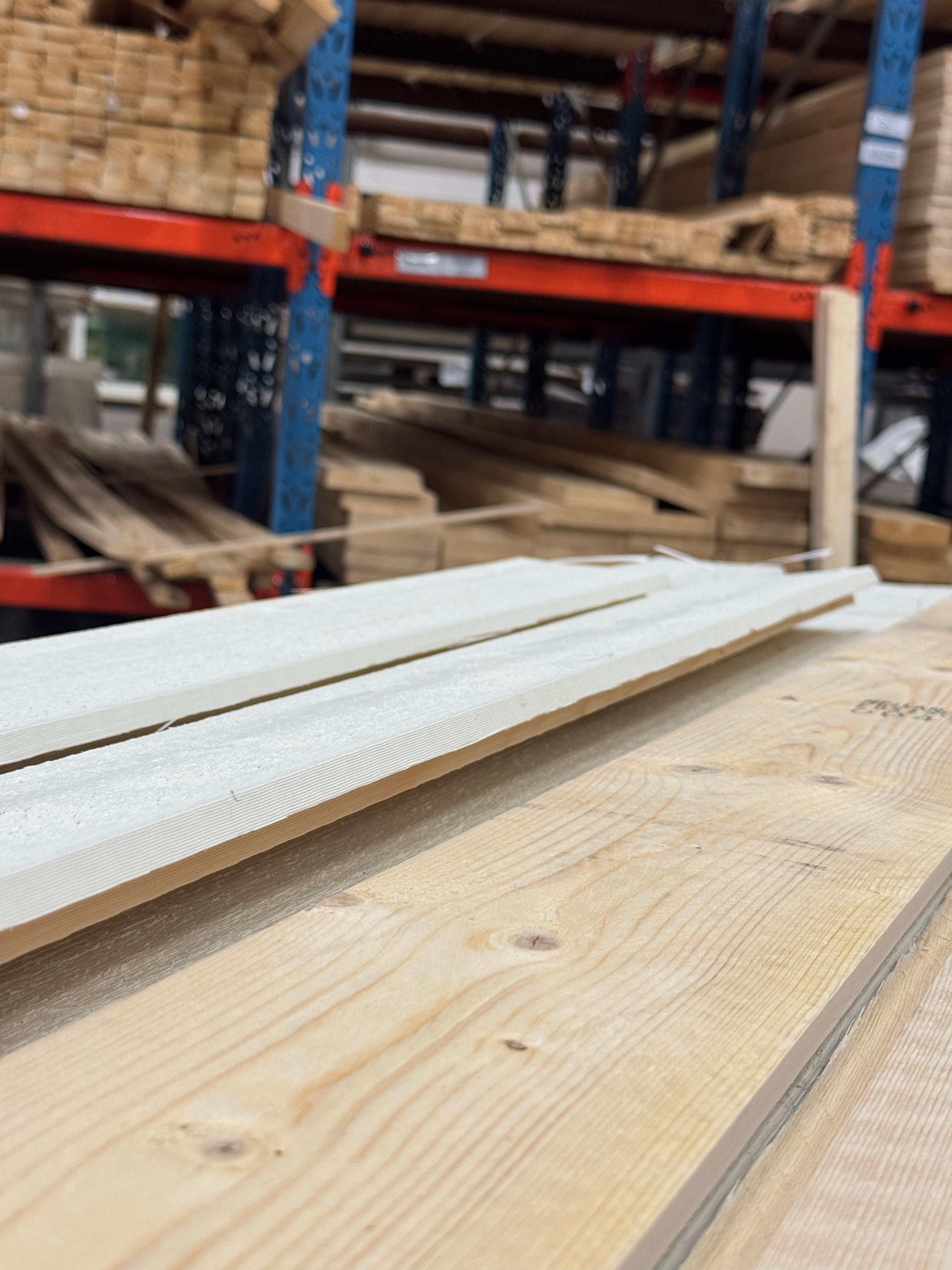 Falspanel 22x145 – 4.20m – Vit (Grund + Mellanstruken)