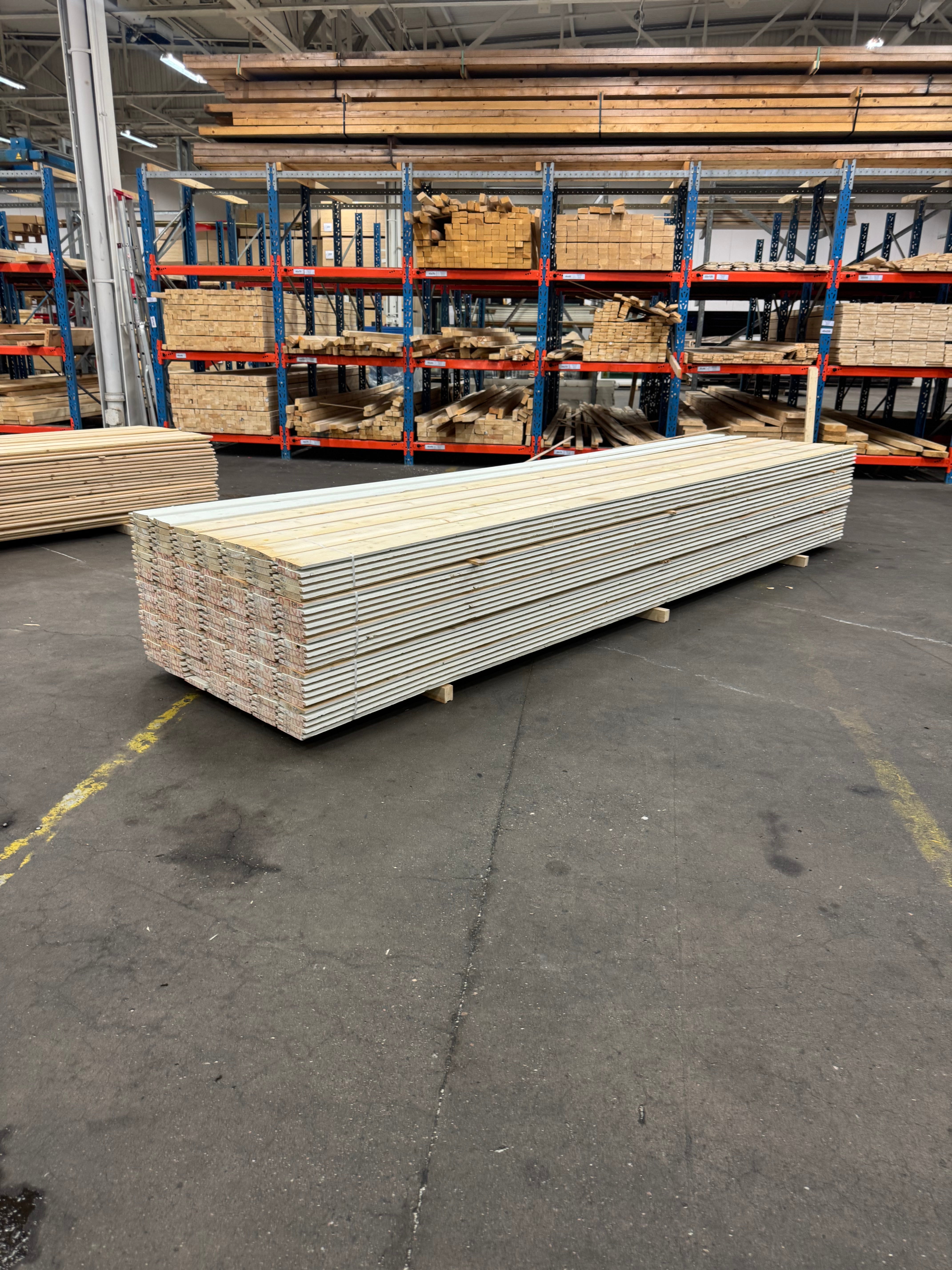 Paket Falspanel 22x145 – 4.20m – Vit (Grund + Mellanstruken) 175st