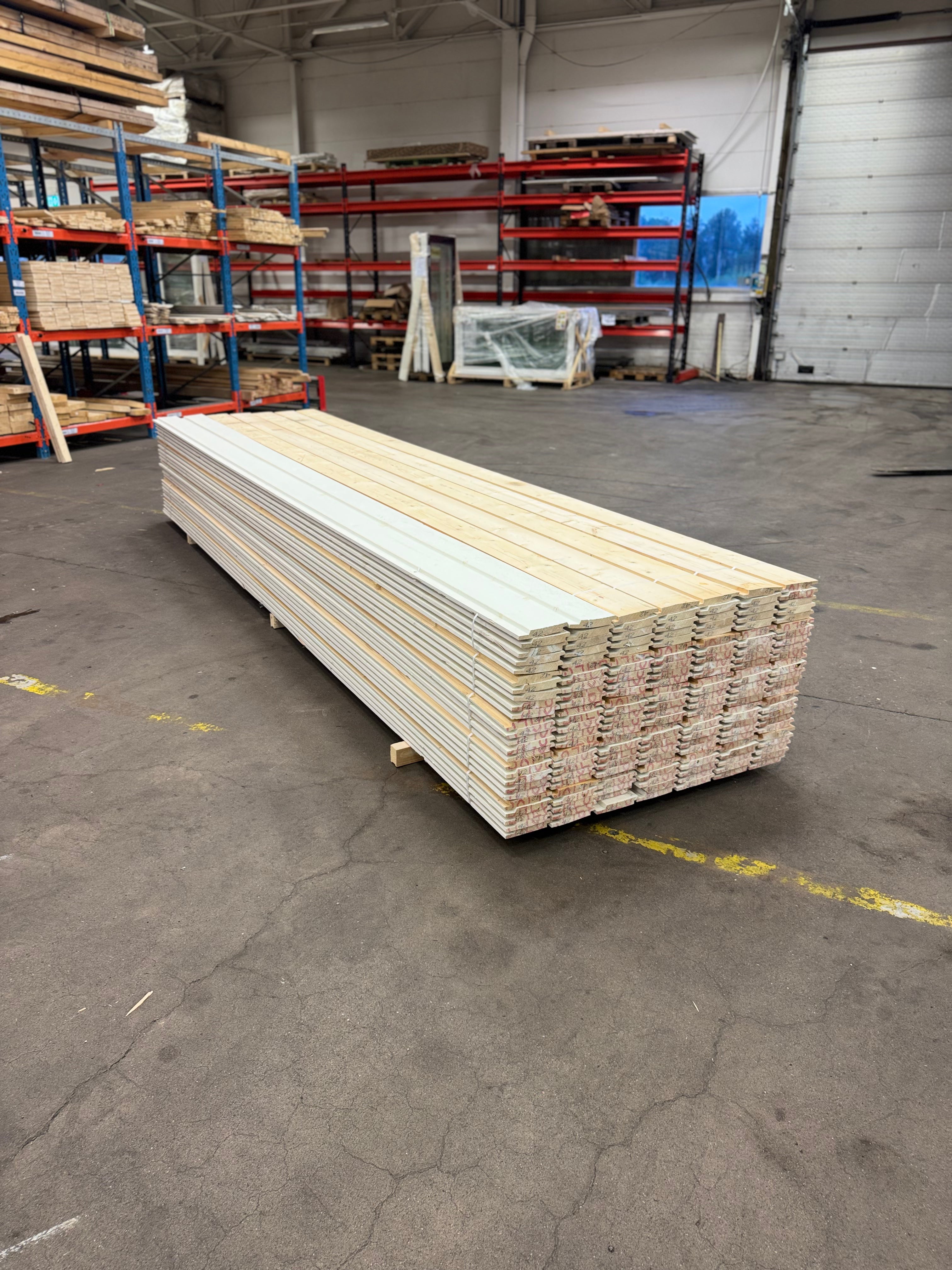 Paket Falspanel 22x145 – 4.20m – Vit (Grund + Mellanstruken) 175st