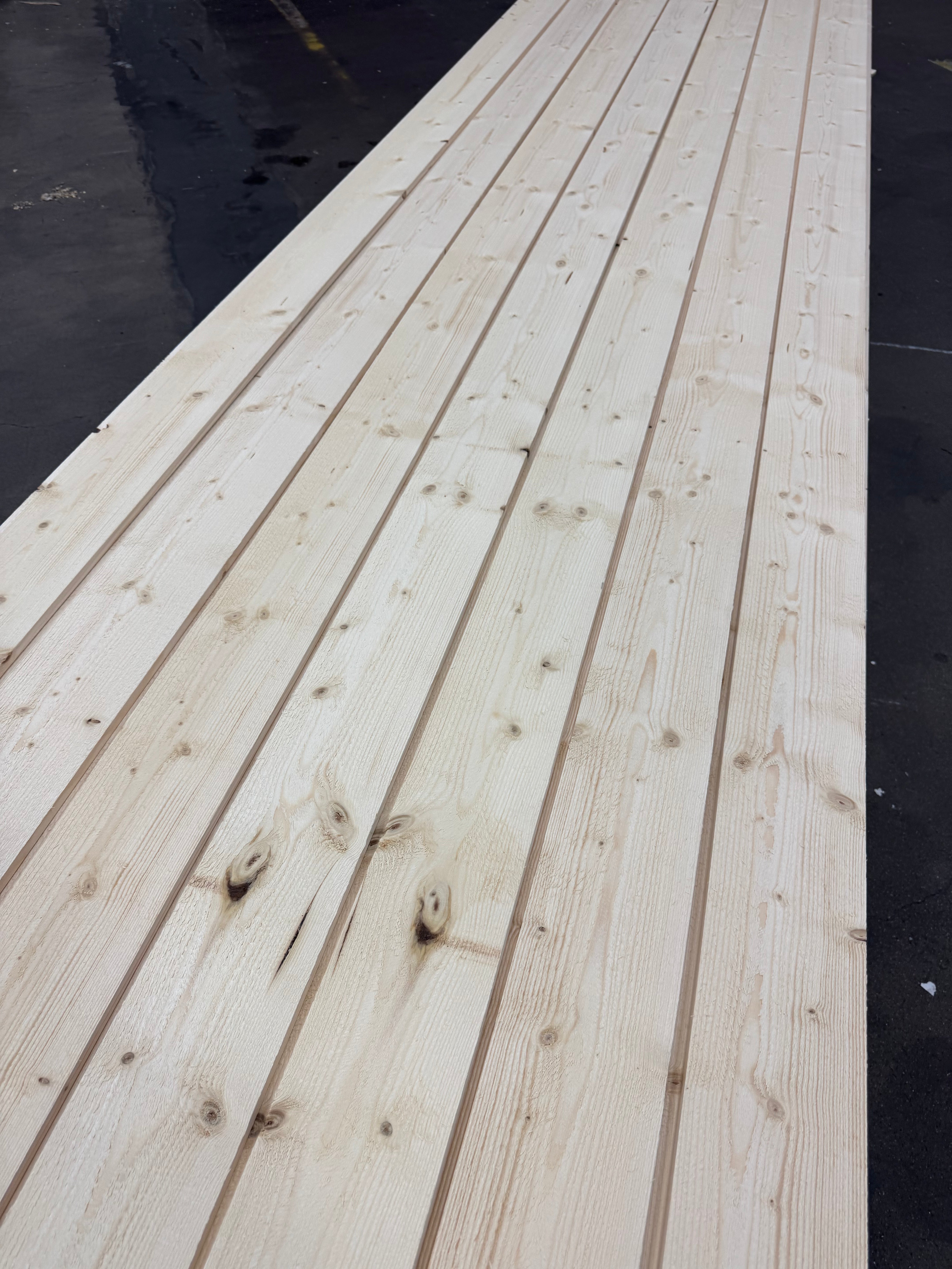 Ytterpanel Hakfals 21x145 – 4.20m – Obehandlad