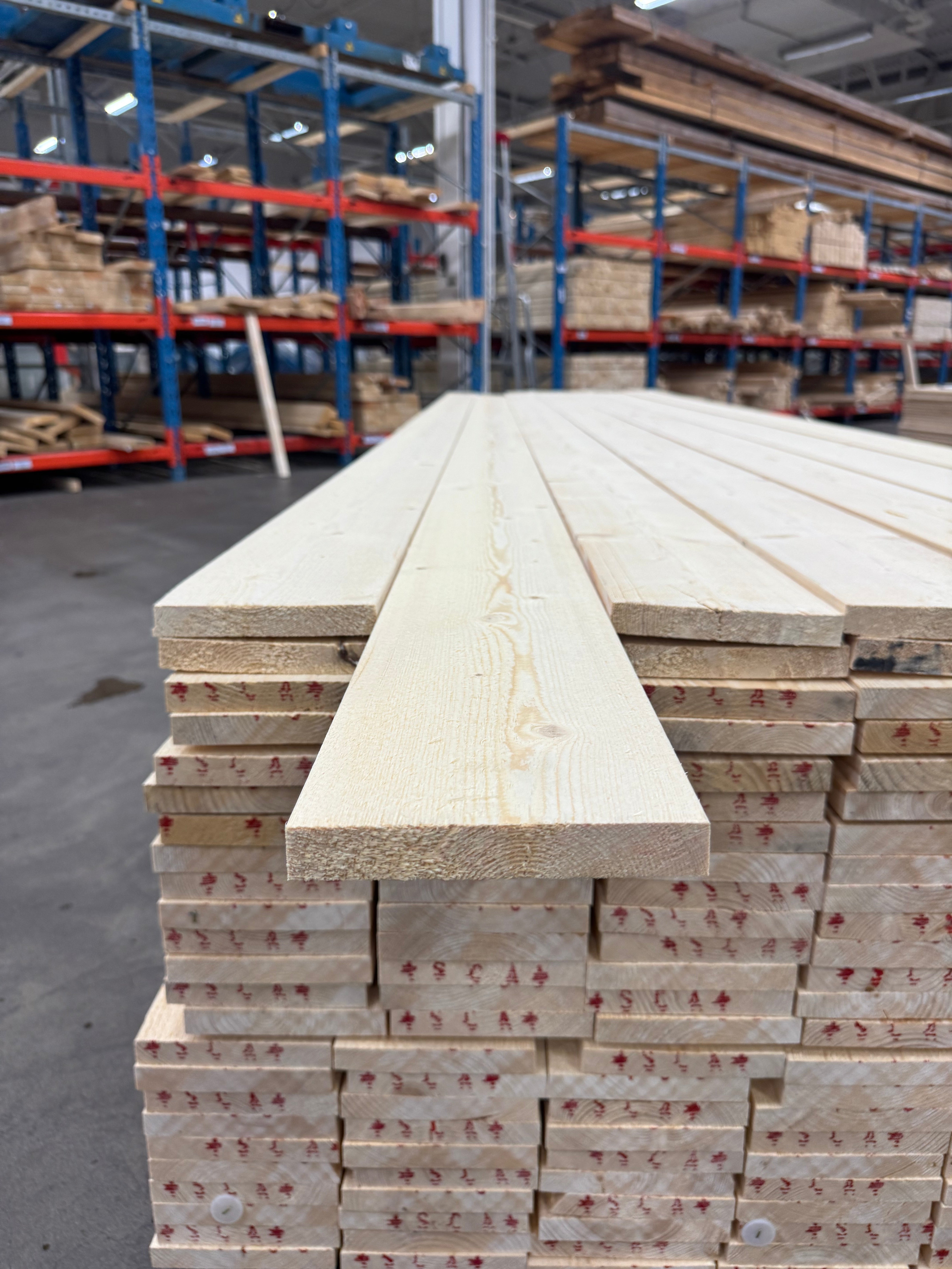 Finsågade  Klädselbräda  21x145mm