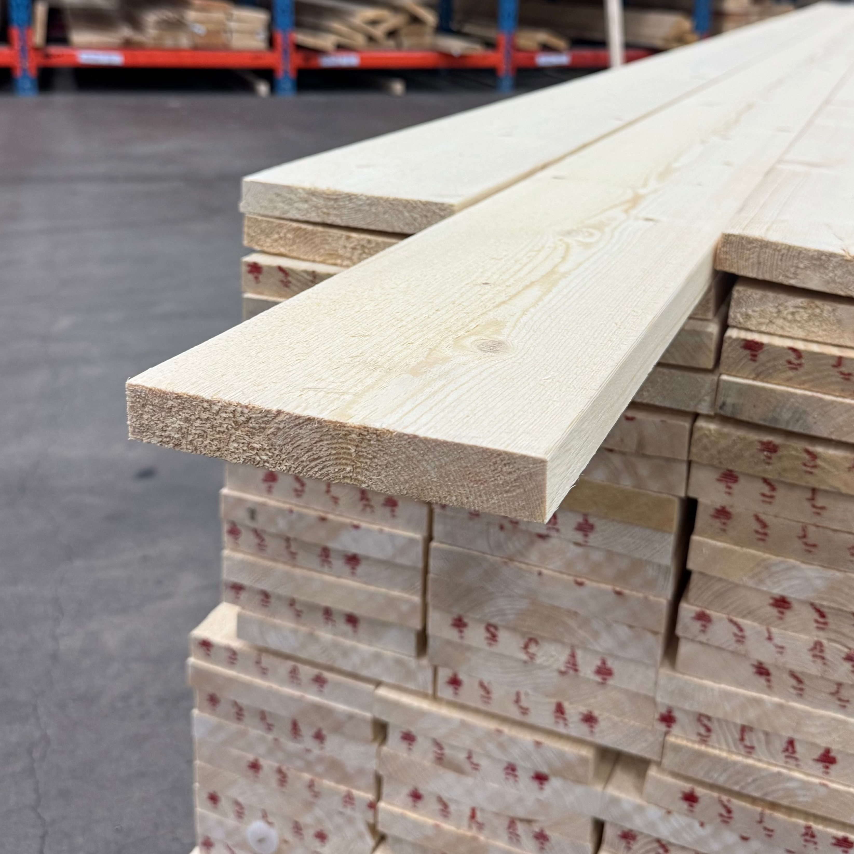 Finsågade  Klädselbräda  21x145mm