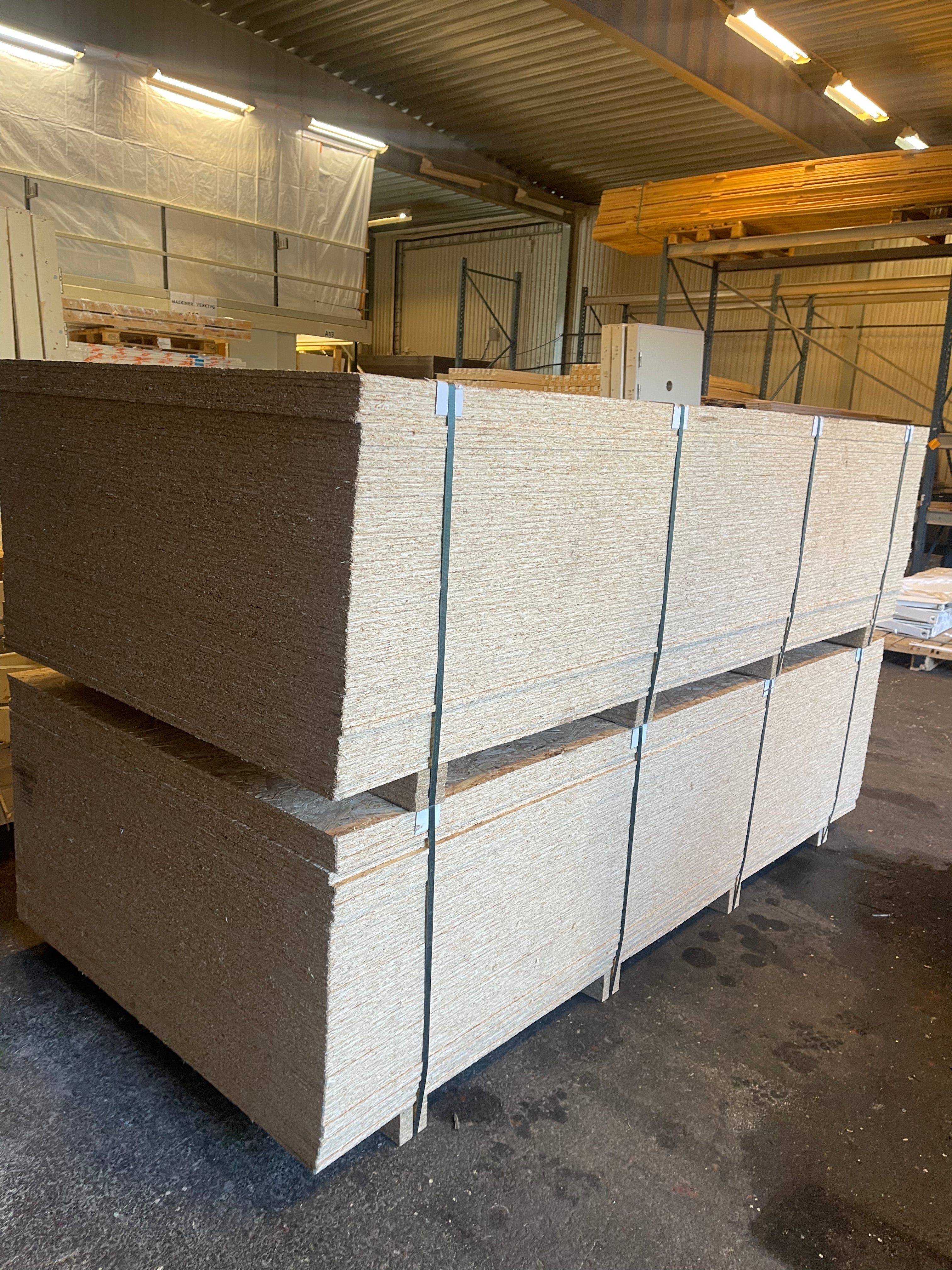 Paket OSB-skiva 11X2500X1197MM 80st