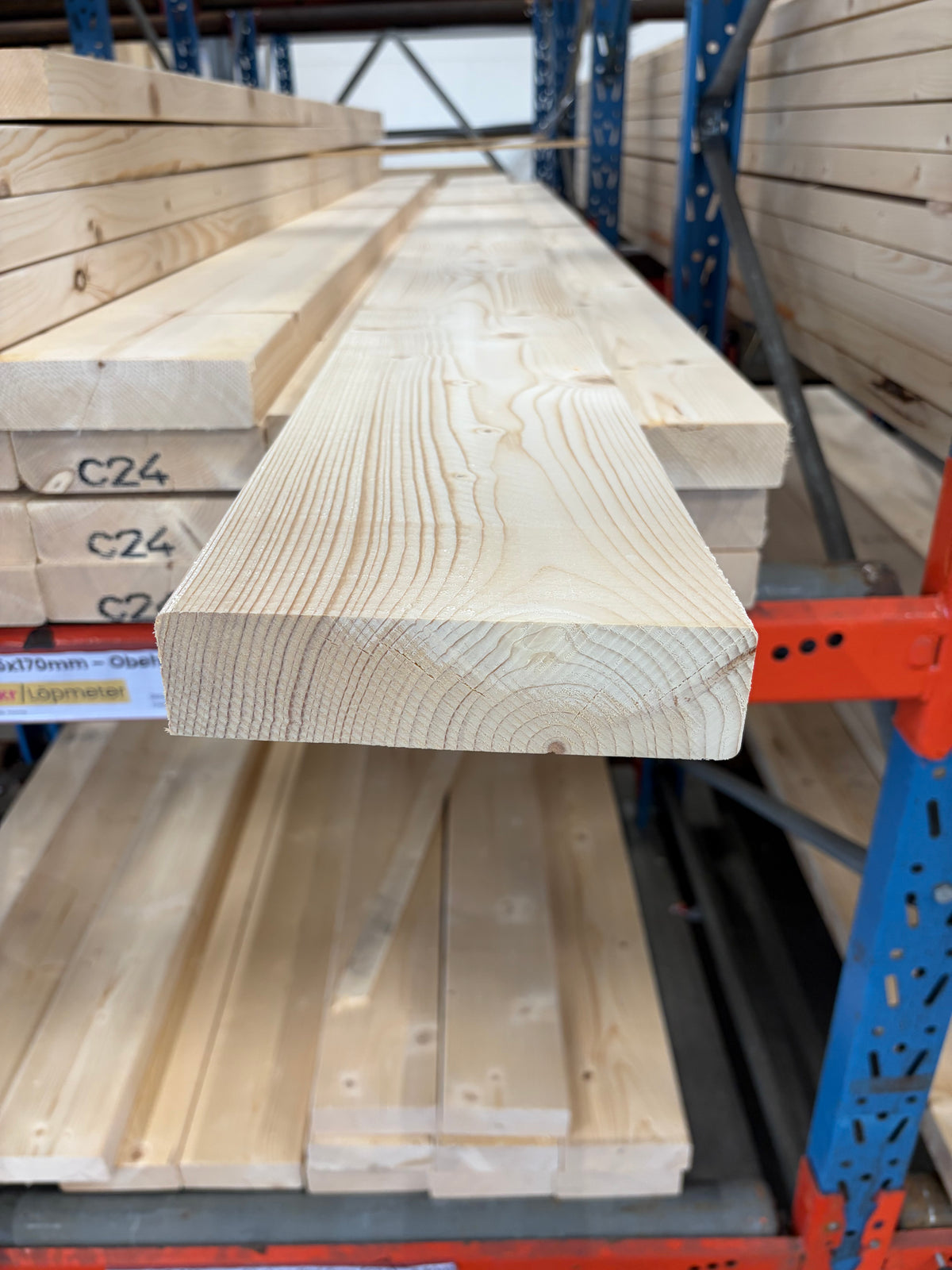 Regel 45x170mm – Obehandlad Gran (C24)
